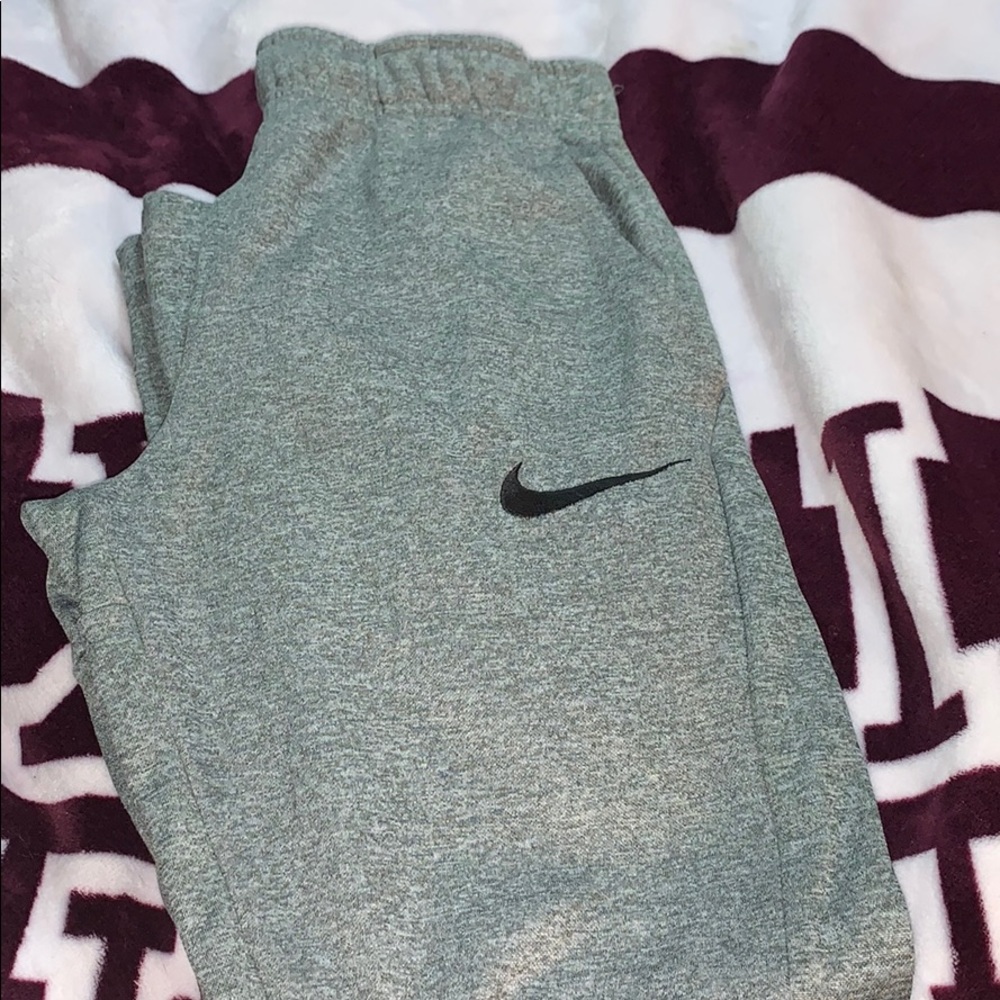 sweatpants